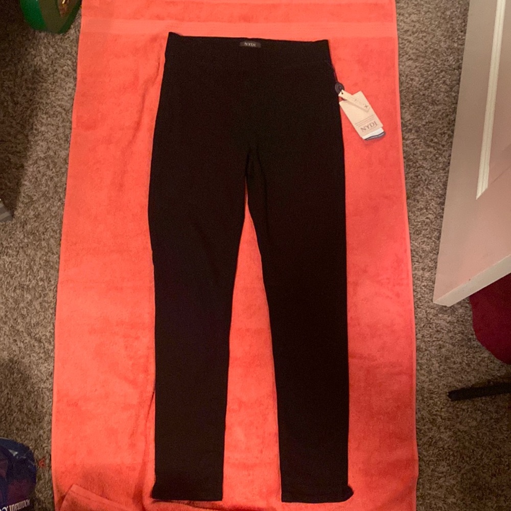 NWT NYDJ Size S (0-2-4) - Black Denim Ankle Pants w Spanspring